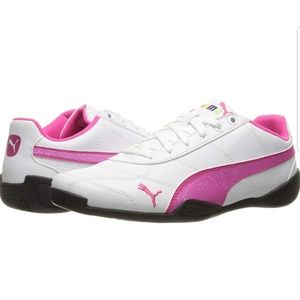 NWT Kids Puma Sneakers With Glitter Puma Sign